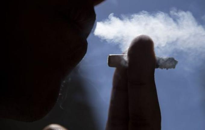 Fumante com coronavírus tem 14 vezes mais chances de morrer