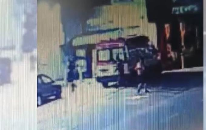 Homem furta ambulância do Samu em posto de combustível em SC