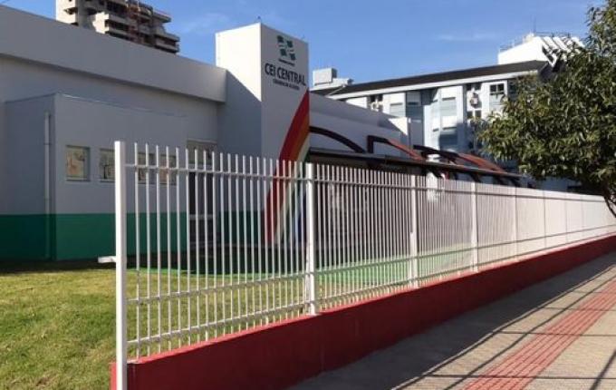 Município deve contratar vigilantes para creches e escolas