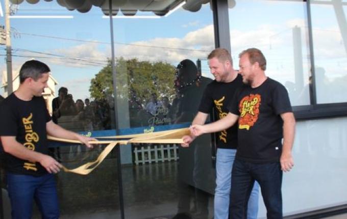 Cervejaria Hand Bier inaugura oficialmente em São João do Oeste