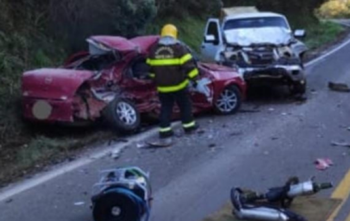 Acidente grave deixa três pessoas mortas e duas feridas em SC