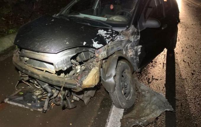 Motorista fica ferido após saída de pista na BR-282, em Cordilheira Alta