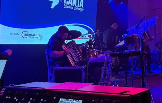 Festival “Santa Catarina Canta” tem etapa classificatória nesta quarta em São Miguel do Oeste