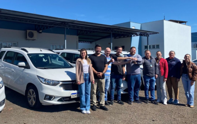 Iporã do Oeste aposta na locação de veículos para renovar frota da Saúde