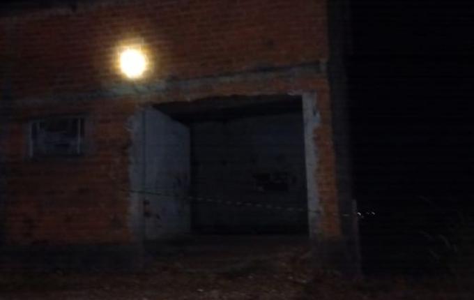 Incêndio em barracão é contido pelos bombeiros em Palma Sola