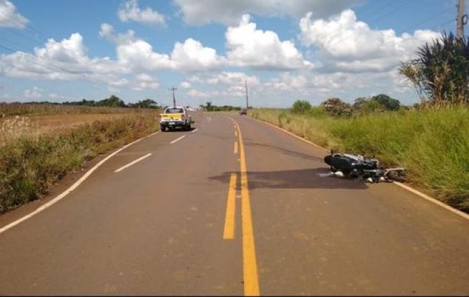 Colisão entre moto e carro na SC-480 deixa jovem em estado grave