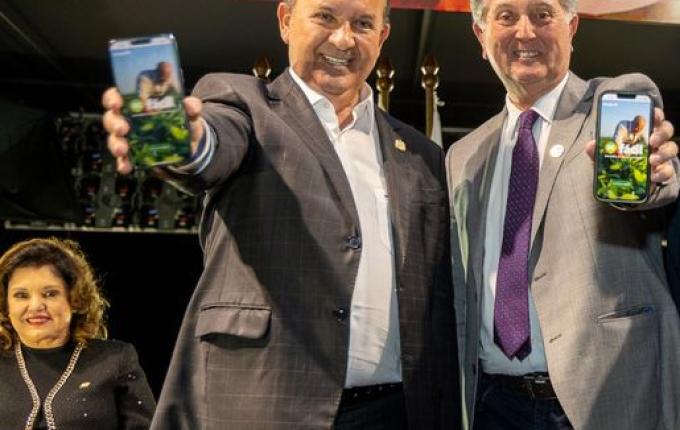 Governo de Santa Catarina lança aplicativo SC Fácil com mais de 500 serviços digitais