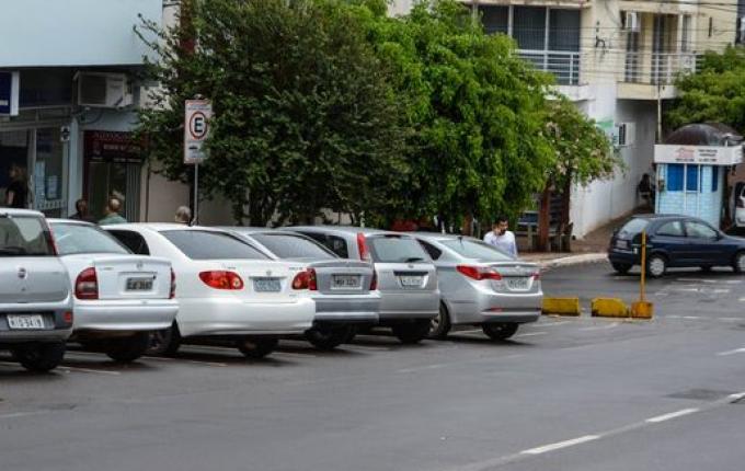 Estacionamento rotativo completa dois anos em SMOeste