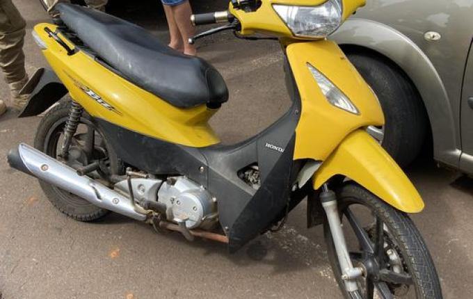 Colisão traseira deixa homem ferido no centro de São Miguel do Oeste