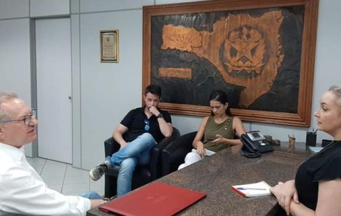 SMO: Prefeito solicita recursos para asfalto no interior