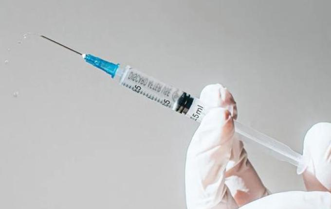 Anvisa aprova injeção semestral com quase 100% de eficácia na prevenção do HIV