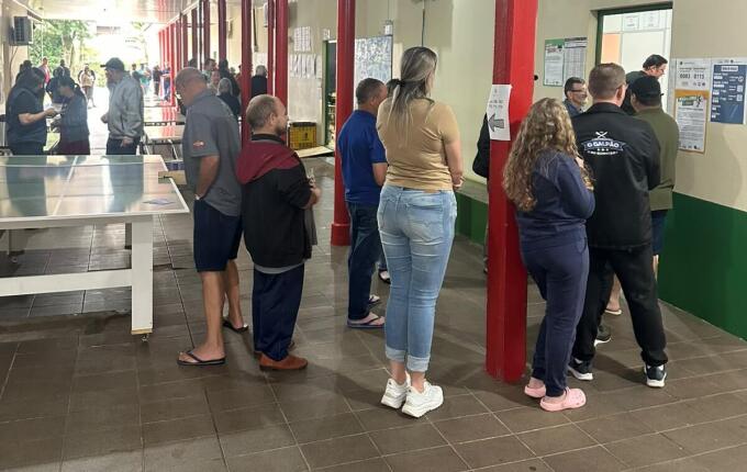 Pela primeira vez, a transmissão das mídias das urnas de SJCedro serão feitas direto do colégio Cedrense