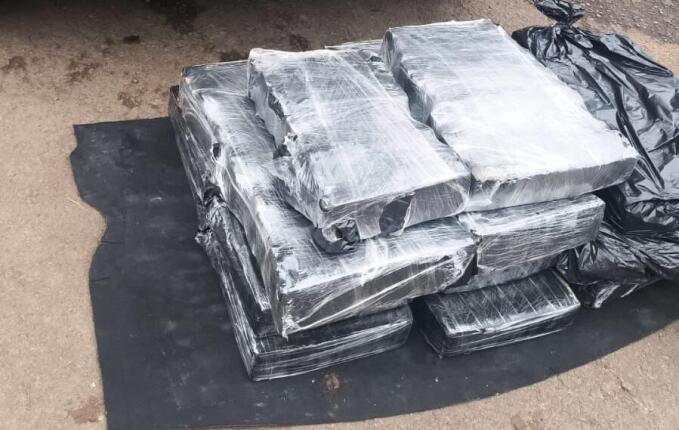 Mais de 100 kg de maconha são apreendidos durante operação policial em Cunha Porã