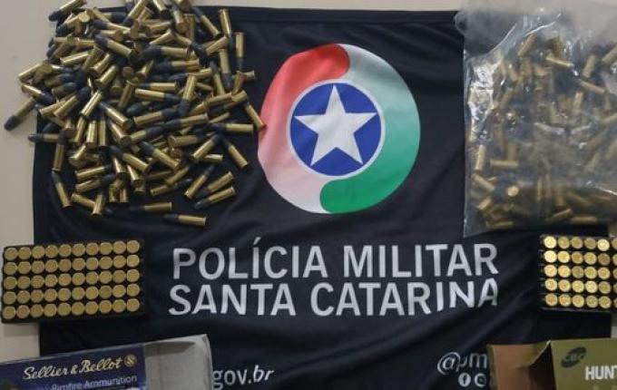 Condutor é flagrado com 400 munições em bairro de SMOeste