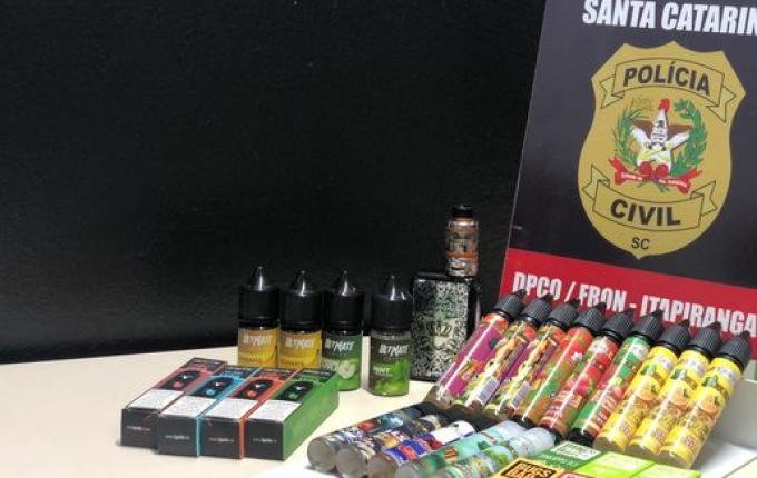 Polícia Civil apreende cigarros eletrônicos em Itapiranga