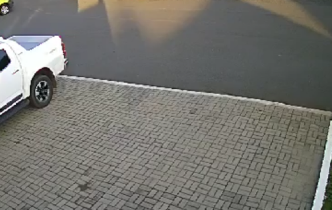 Criança fica ferida em acidente com bicicleta