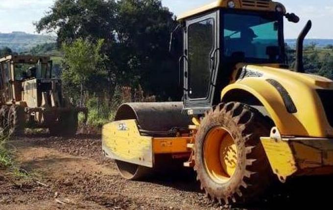 Com trabalhos aos sábados, malha viária de Anchieta está 80% recuperada