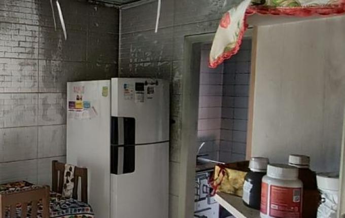 Princípio de incêndio atinge residência no Bairro União em Maravilha