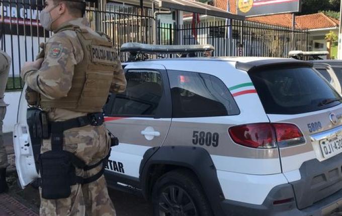 Homem é preso em flagrante após ameaçar de morte sua companheira em SMOeste