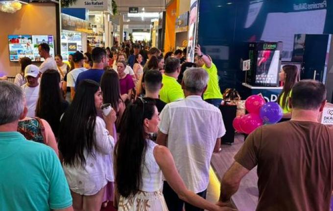 Penúltimo dia da Faismo promete movimentar parque de exposições