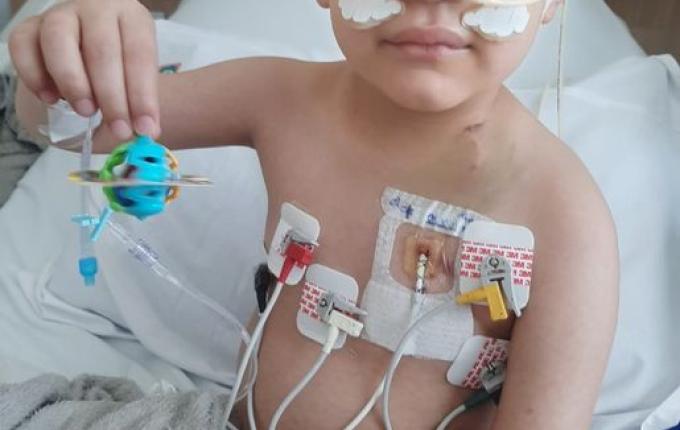 Morre menino que lutava contra leucemia