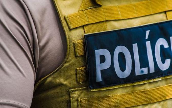 Adolescente é flagrado com moto irregular no centro de Campo Erê