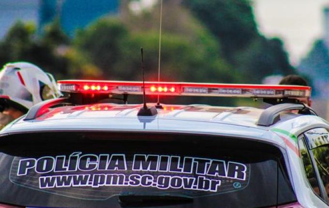 Mulher é presa ao tentar furtar mercado em São Miguel do Oeste