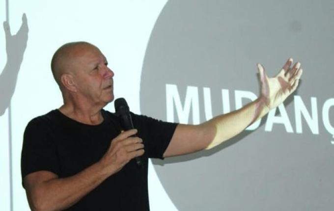 Dado Schneider abre programação da Jornada das Licenciaturas 2022