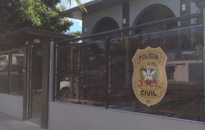 Homem suspeito de abusar sexualmente de enteada é preso em SMOeste