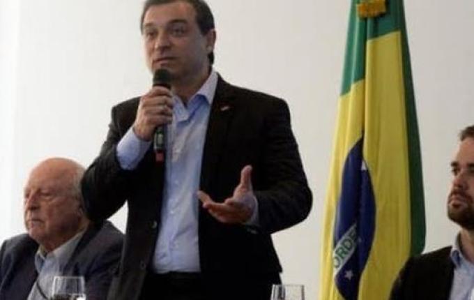 Governador do RS diz que decisão sobre retomada em Santa Catarina é "prematura"