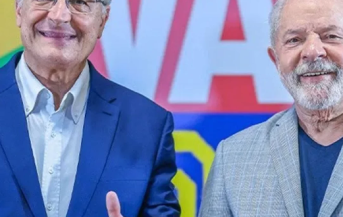 Lula negocia ministérios com partidos de centro e anunciará nomes nesta semana