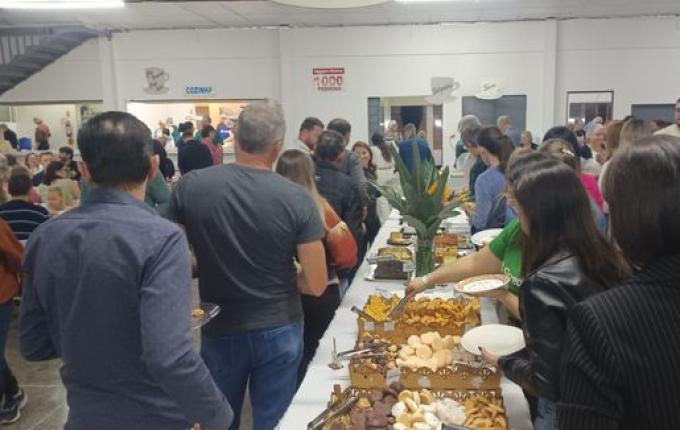 Grande público prestigia o 39º Café Colonial de Iporã do Oeste