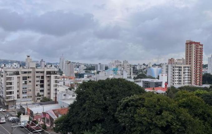 Comércio atende em horário estendido neste sábado, em São Miguel do Oeste