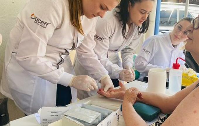 Saúde promove ações de testes rápidos no centro de Itapiranga