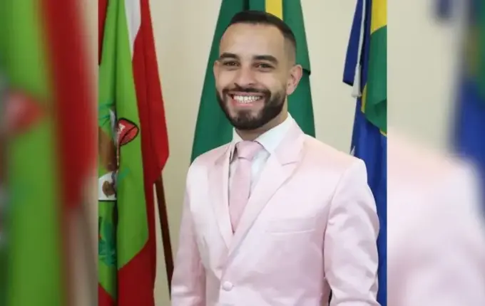 Vice de Lages foi condenado por agredir a ex horas antes de acidente que o deixou na UTI