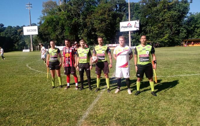 São Carlos e Cometa empatam pelo Estadual Fase Oeste