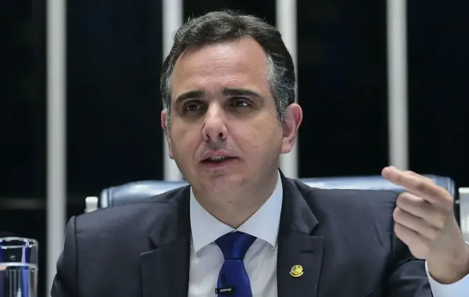 Rodrigo Pacheco é nomeado ministro do TCU
