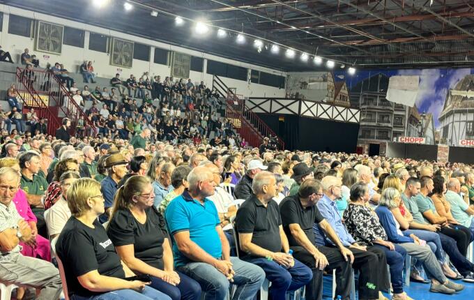 Sicoob Creditapiranga reúne grande público em Assembleia