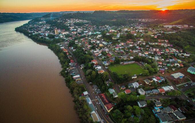 Mais de 70% dos votos de Itapiranga, São João do Oeste e Tunápolis são em Flávio Bolsonaro