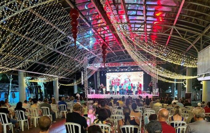 Decoração de Natal começa s ser instalada nesta semana em SMO