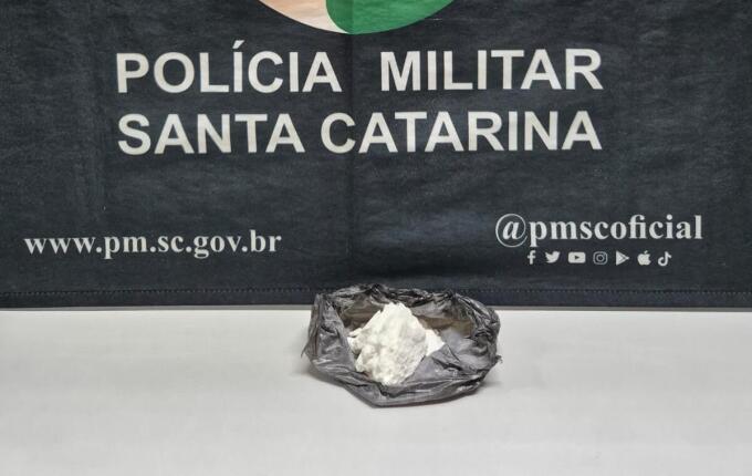 Dois homens são presos por tráfico de drogas após tentativa de fuga na BR-163