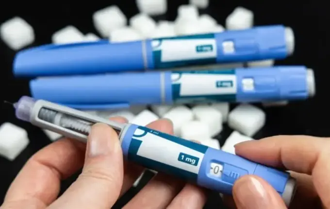 Canetas emagrecedoras movimentam até R$ 13,3 bilhões no Brasil