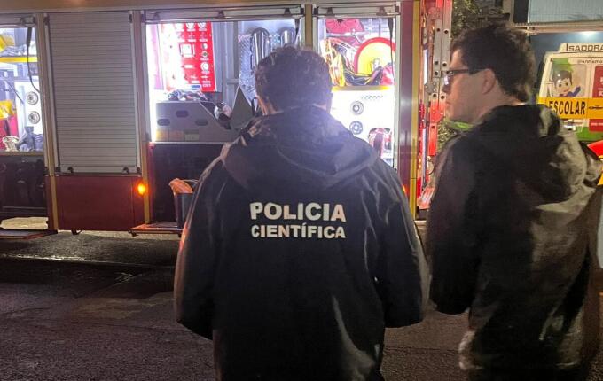 Corpo carbonizado em incêndio passará por exame de DNA