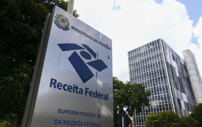 Receita Federal desmente fake news sobre fiscalização do Pix