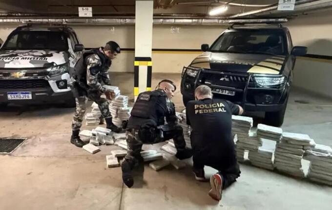 Carga milionária de cocaína é apreendida na Grande Florianópolis