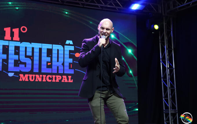 Festerê 2026 reúne talentos e define classificados para a grande final municipal em Campo Erê