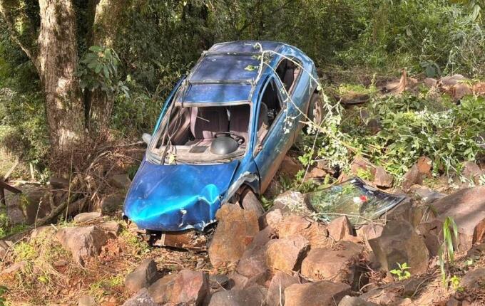 Saída de pista é registrada na BR-282 no interior de São Miguel do Oeste