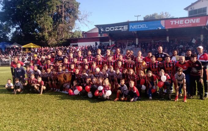 Cometa vence por 2x0 primeiro jogo da final do Estadual de Amadores