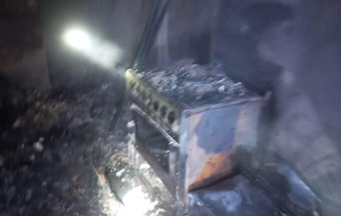 Incêndio destrói residência no bairro Cohab, em Caibi