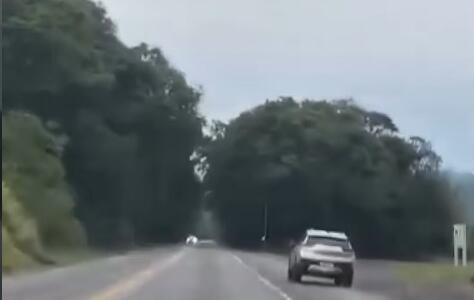 Motorista é flagrado dirigindo em zigue-zague na BR-282